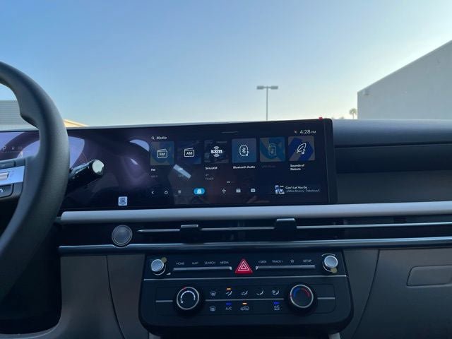 New 2026 Hyundai Tucson SE image 12