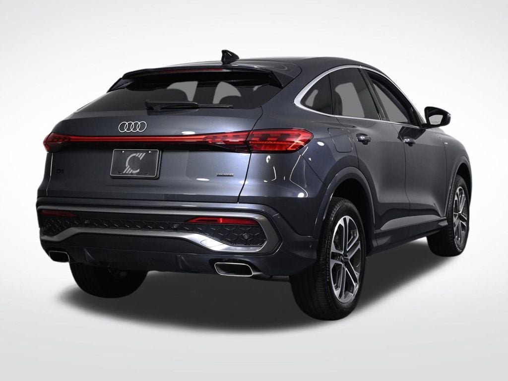 Used 2025 Audi Q5 Premium AWD/4WD image 5