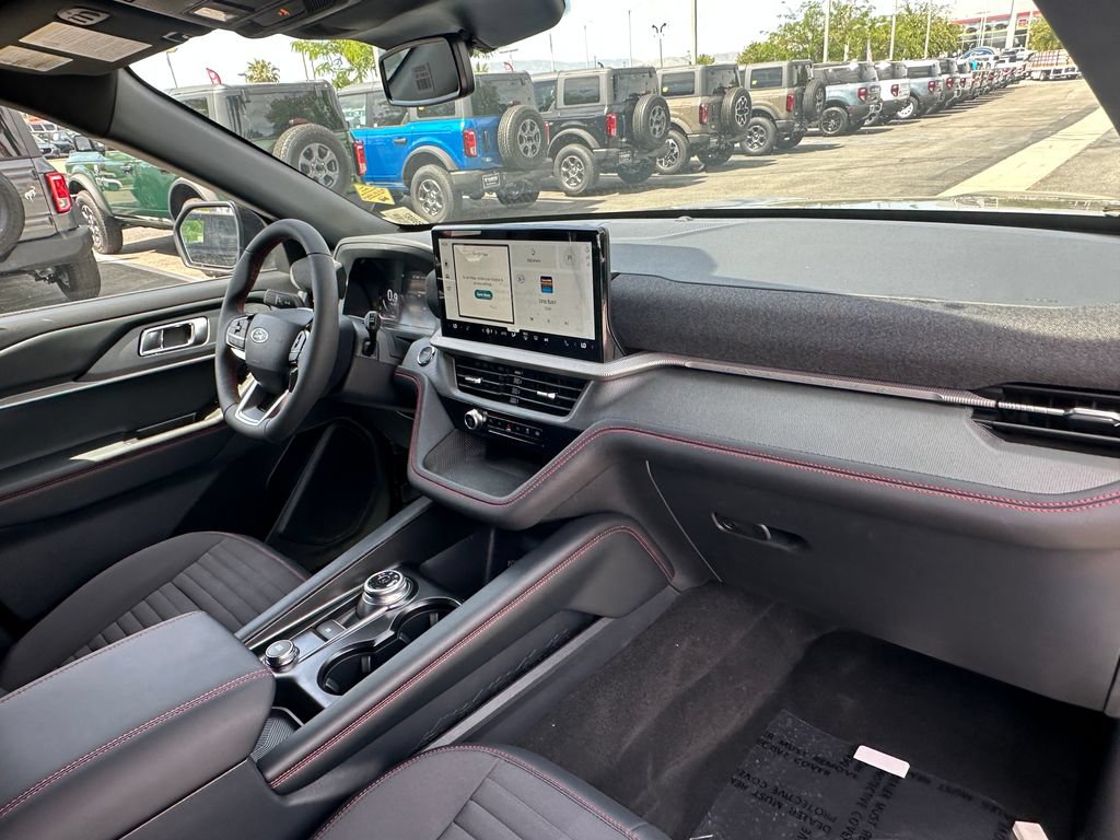 New 2026 Ford Explorer ST-Line w/ ST-Line Street Pack RWD image 16