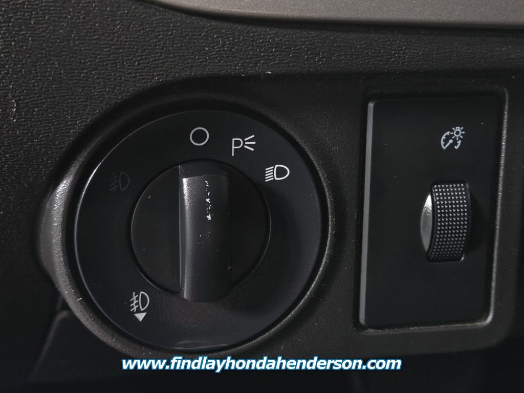 Used 2008 Ford Focus SE FWD image 24