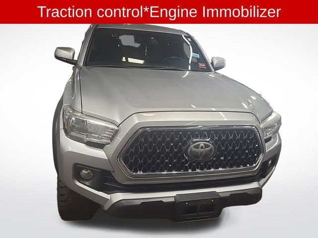 Used 2019 Toyota Tacoma TRD Off-Road w/ Technology Package AWD/4WD image 6