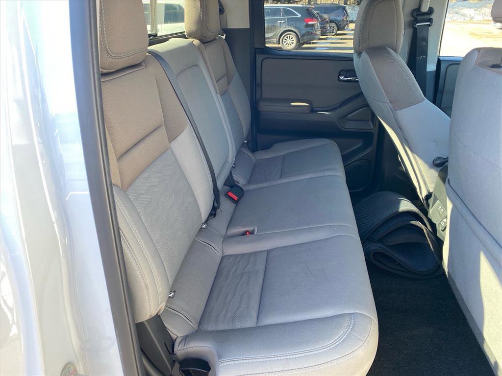 Used 2023 Nissan Frontier SV w/ SV Convenience Package image 24