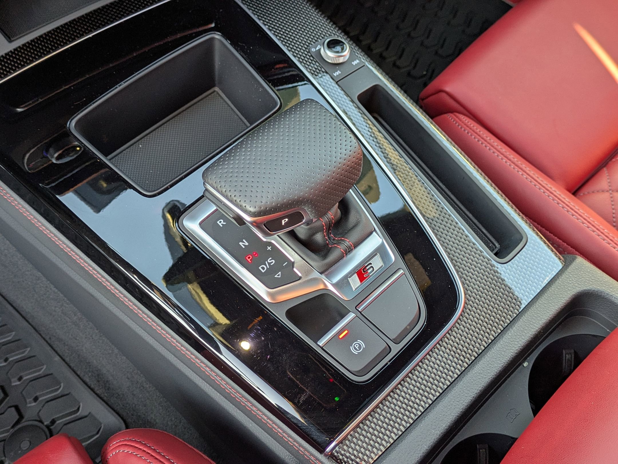 Used 2024 Audi SQ5 Premium Plus w/ Premium Plus Package image 24