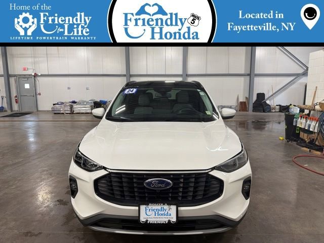 Used 2024 Ford Escape SE w/ PHEV Premium Package image 1