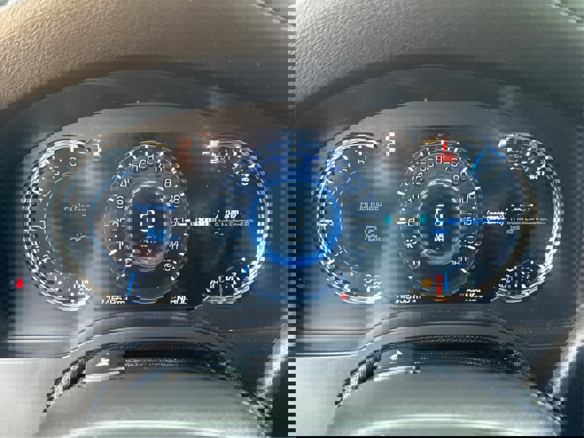 Used 2018 Cadillac Escalade Luxury image 21