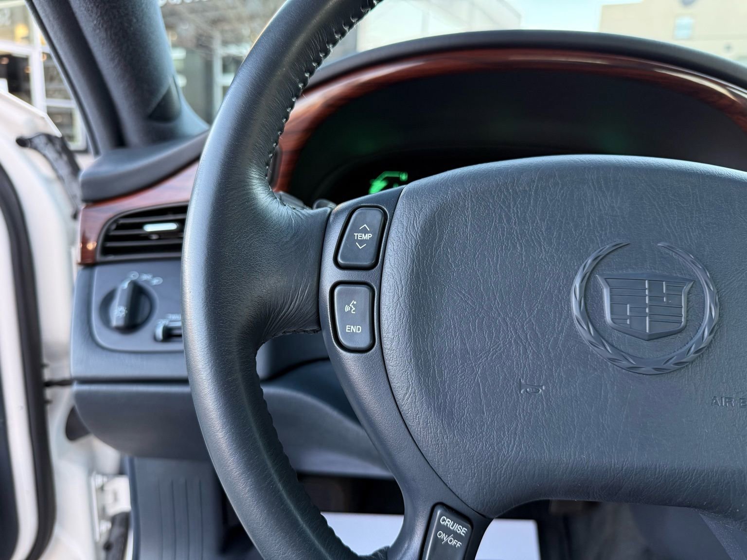 Used 2002 Cadillac De Ville image 45