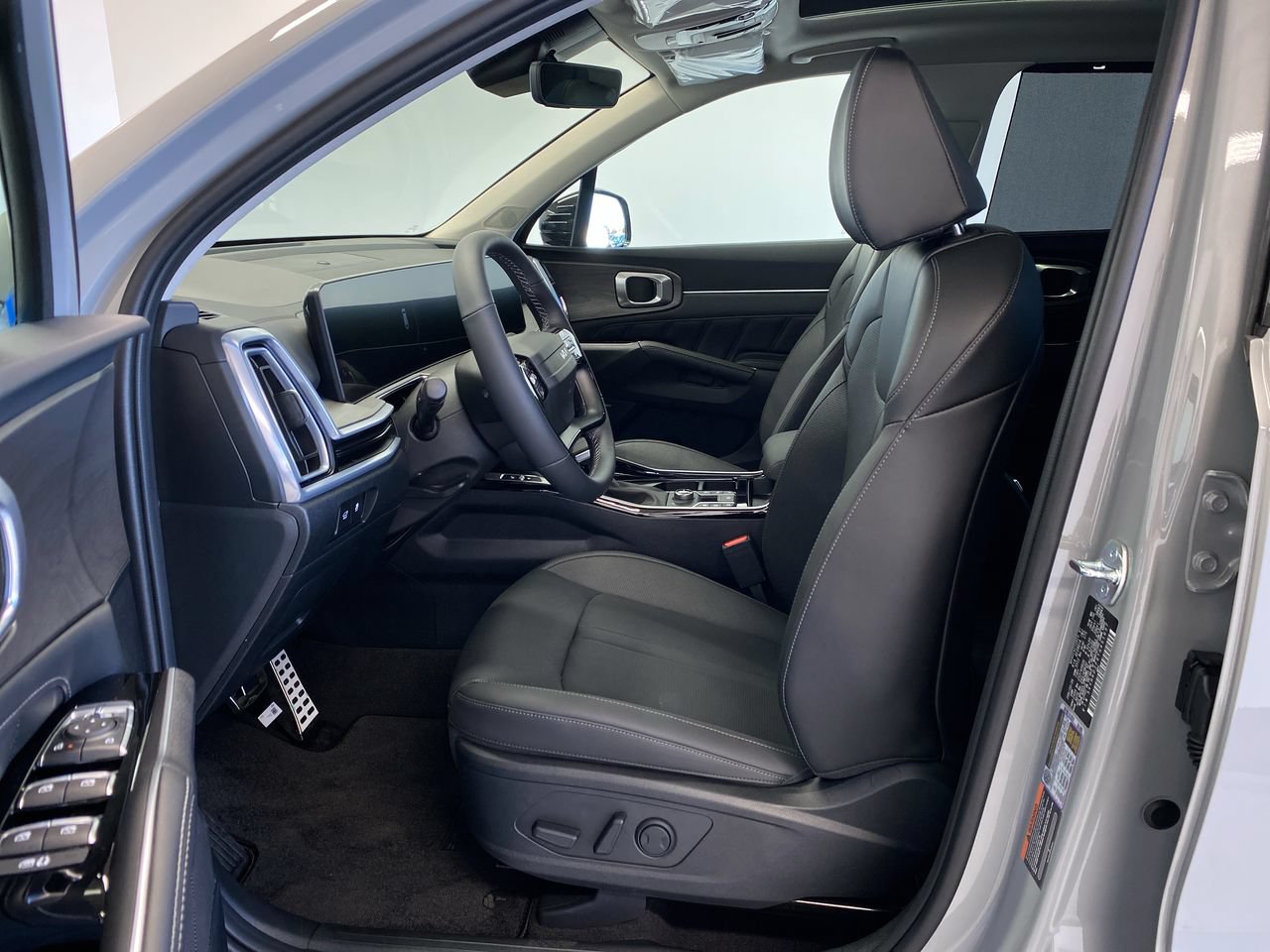 New 2026 Kia Sorento SX AWD/4WD image 16