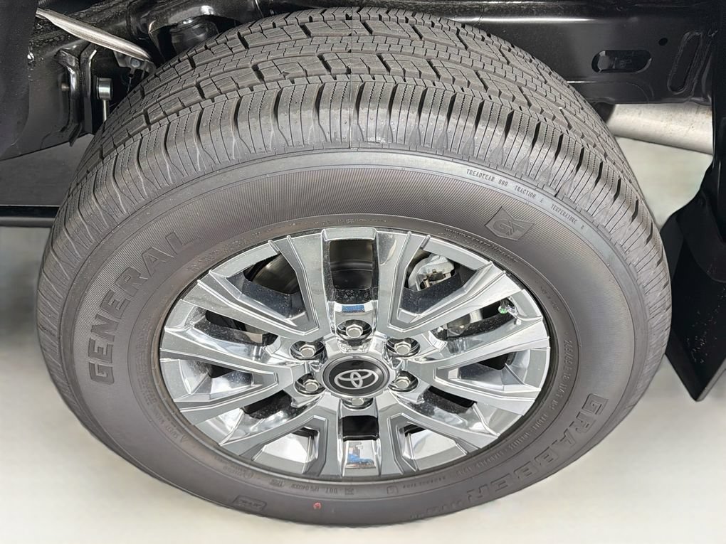 New 2026 Toyota Tacoma Limited AWD/4WD image 31