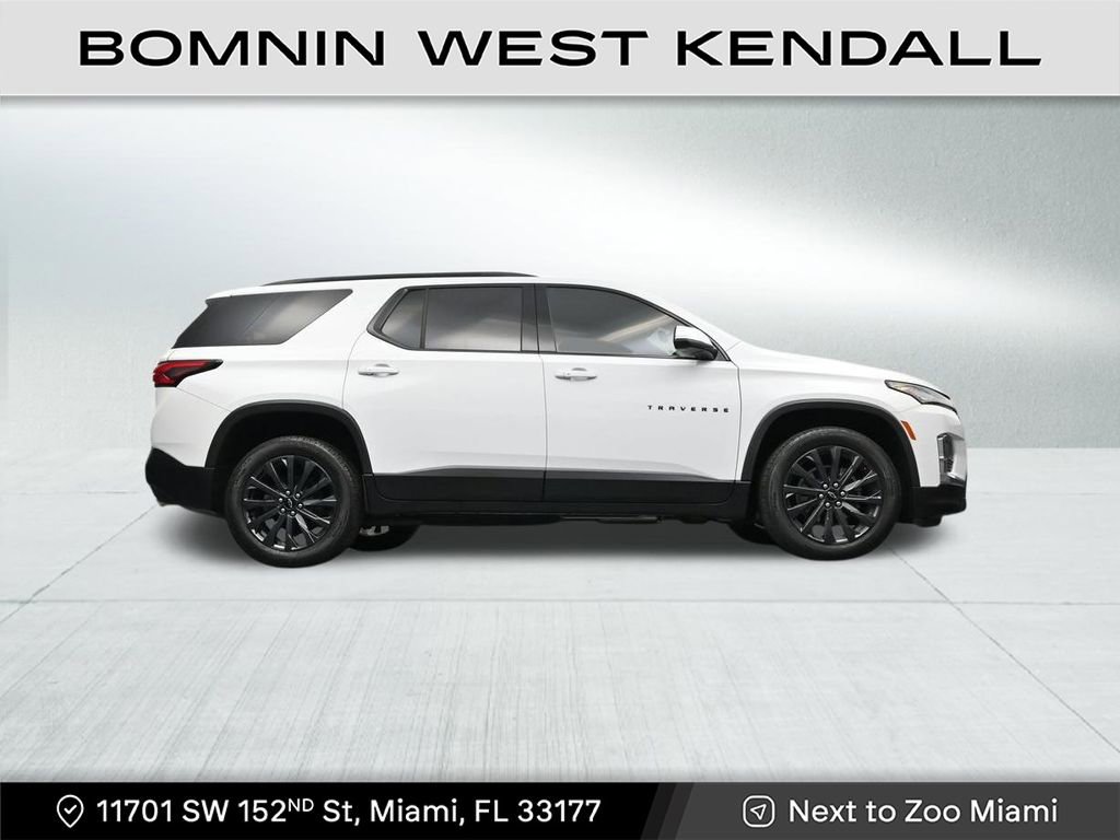 Used 2023 Chevrolet Traverse RS image 25