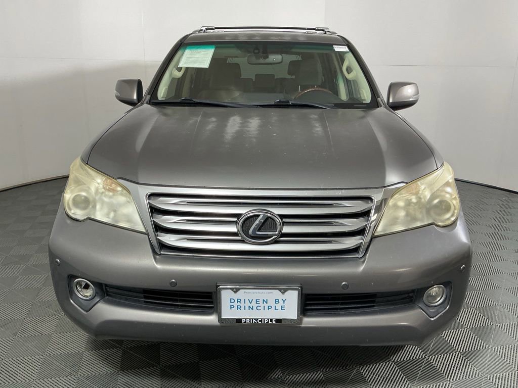 Used 2013 Lexus GX 460 image 2