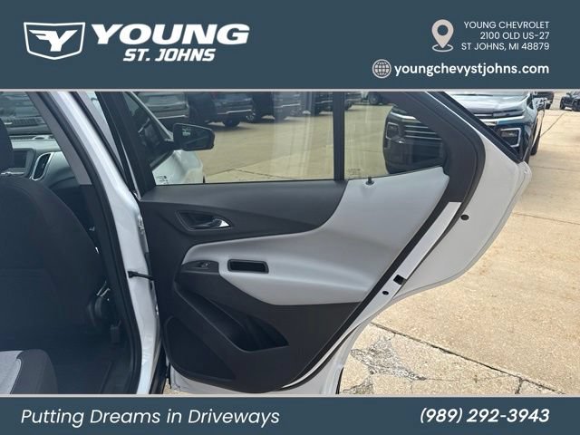 Used 2024 Chevrolet Equinox LS w/ LS Convenience Package FWD image 15