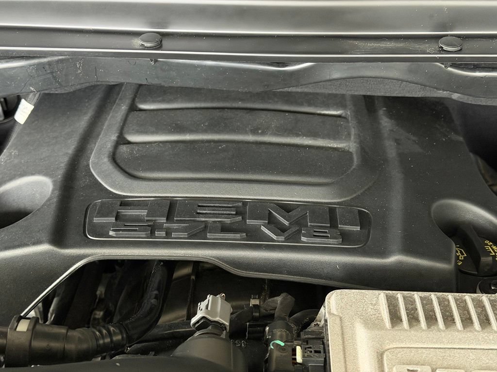 Used 2023 RAM 1500 Laramie RWD image 13