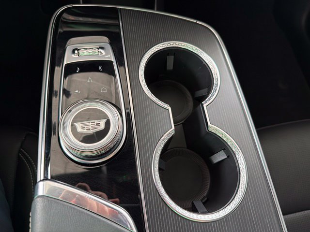 Used 2025 Cadillac Lyriq Luxury AWD/4WD image 27