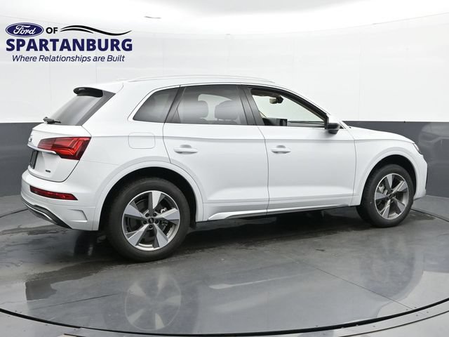 Used 2025 Audi Q5 2.0T Premium Plus w/ Premium Plus Package AWD/4WD image 8