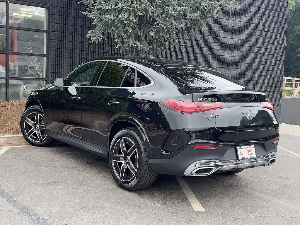 Used 2025 Mercedes-Benz GLC 300 4MATIC w/ AMG Line image 18
