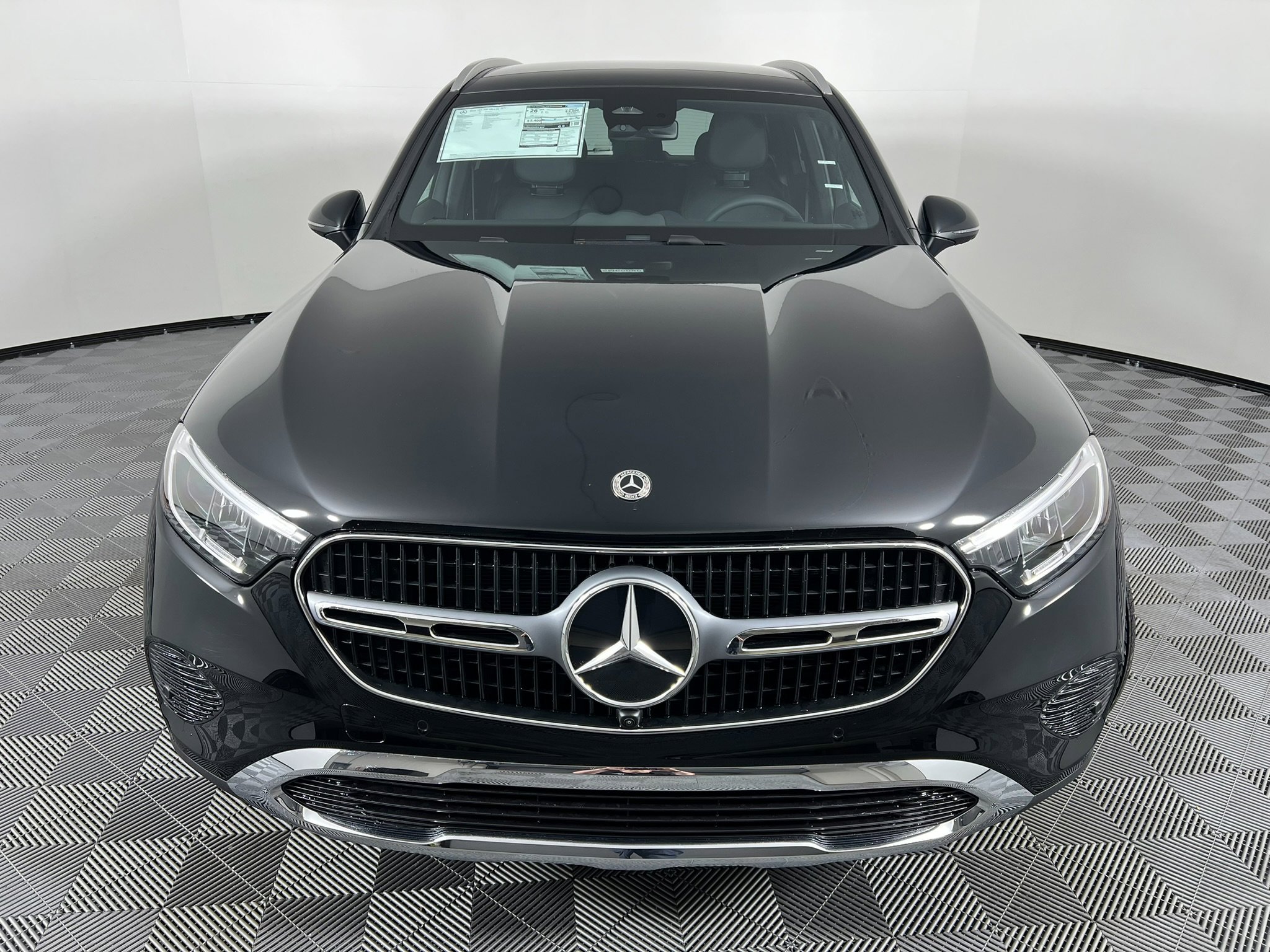 New 2026 Mercedes-Benz GLC 300 4MATIC image 5