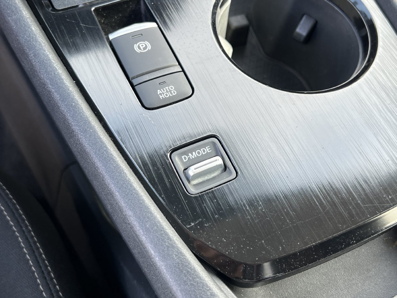 Used 2026 Nissan Rogue S FWD image 18