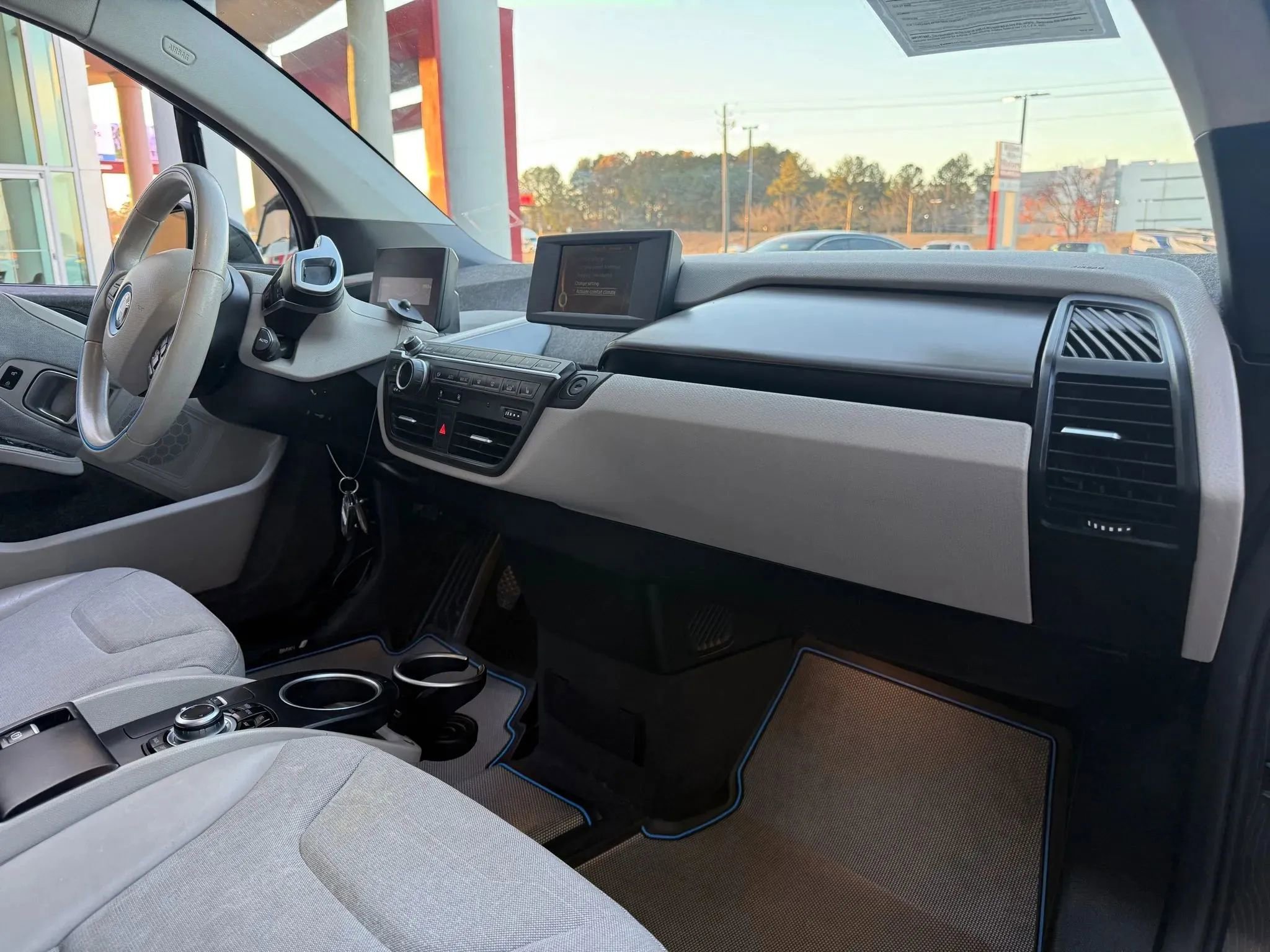 Used 2015 BMW i3 image 19