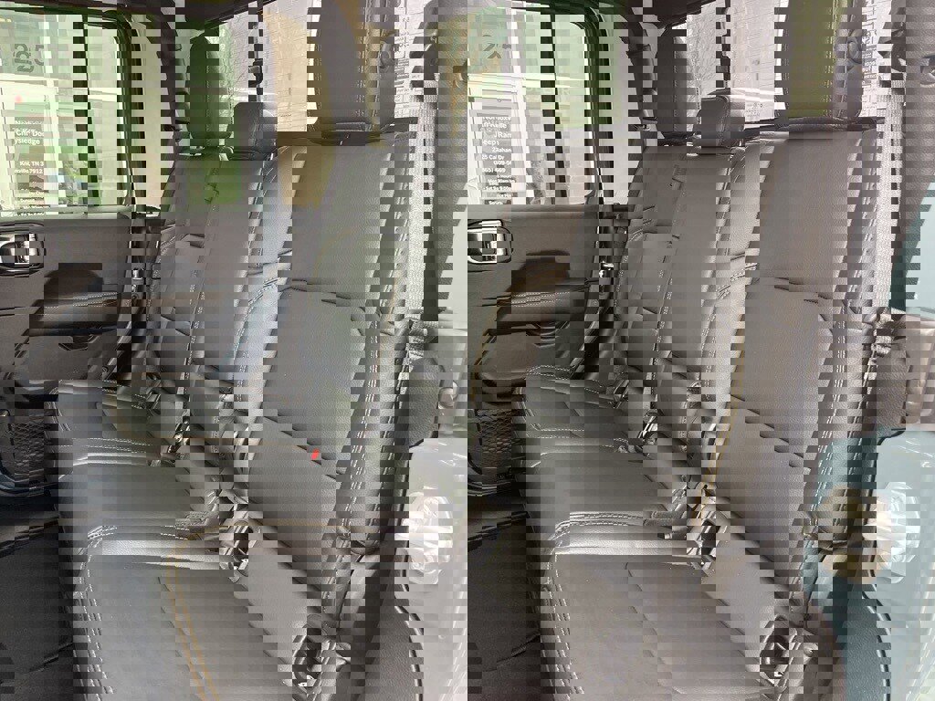 New 2026 Jeep Gladiator Sport image 14