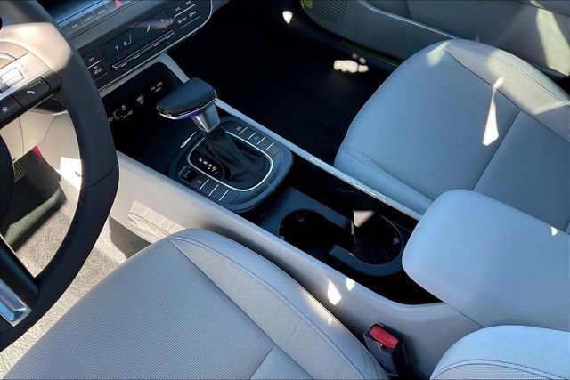 New 2025 Hyundai Kona SEL image 8