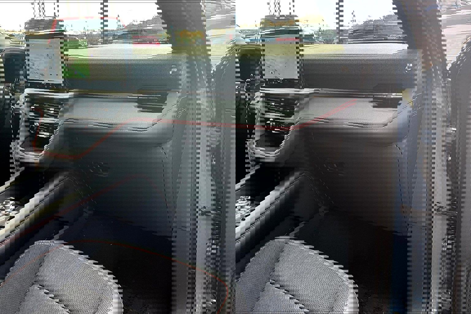 New 2026 Ford Explorer ST image 27