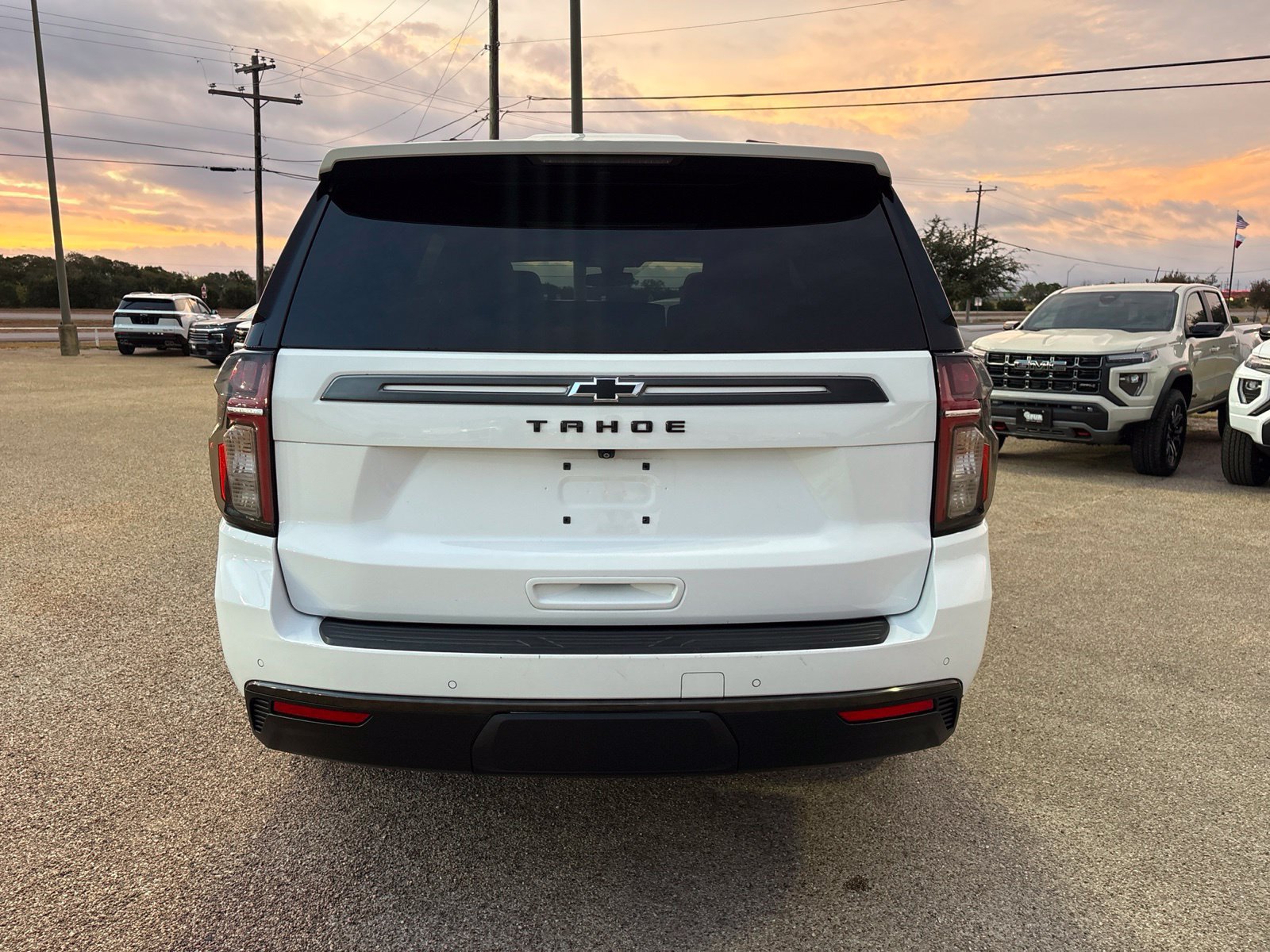 Used 2021 Chevrolet Tahoe Z71 w/ Z71 Signature Package AWD/4WD image 5