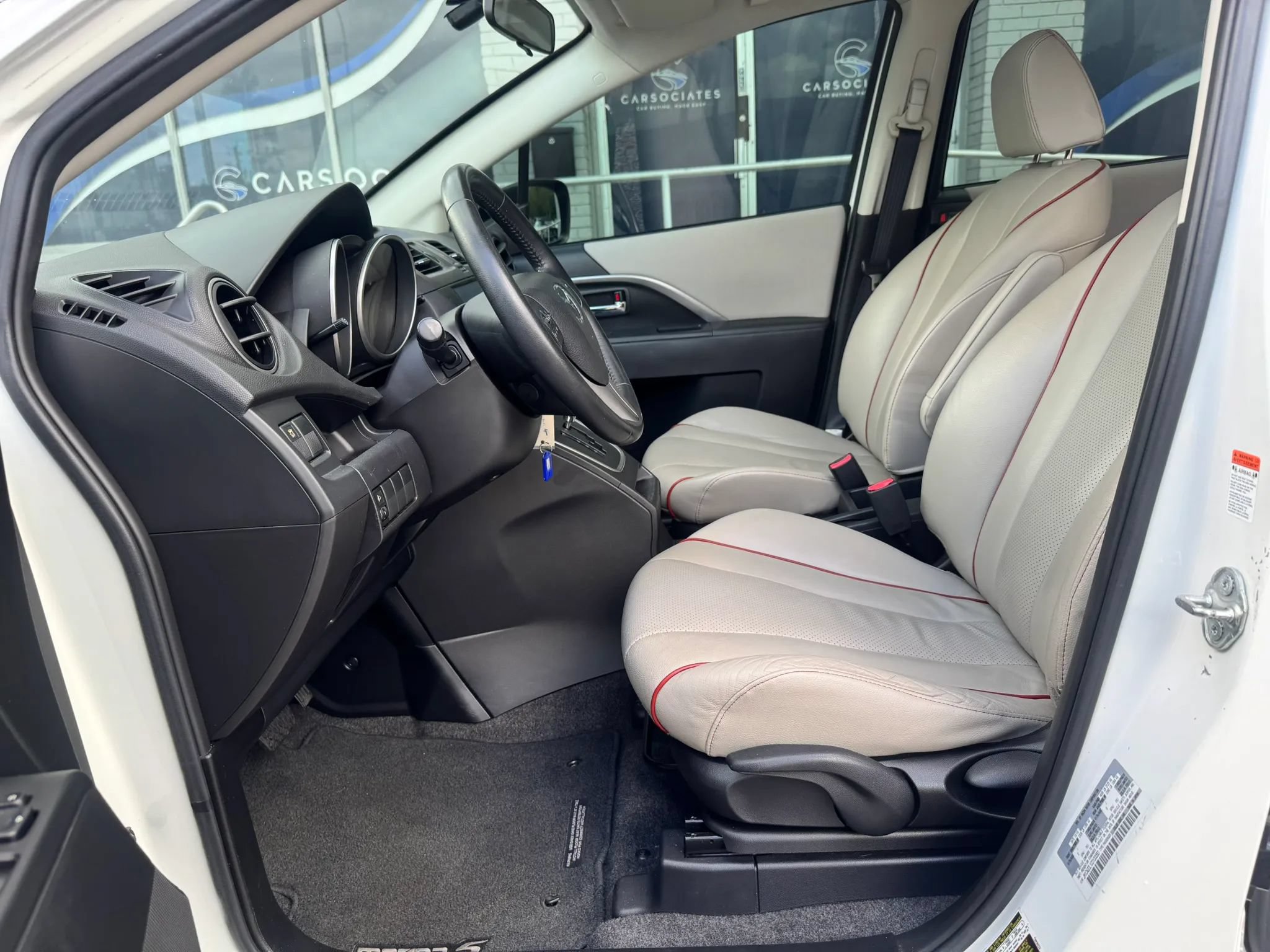 Used 2012 MAZDA MAZDA5 Grand Touring FWD image 20
