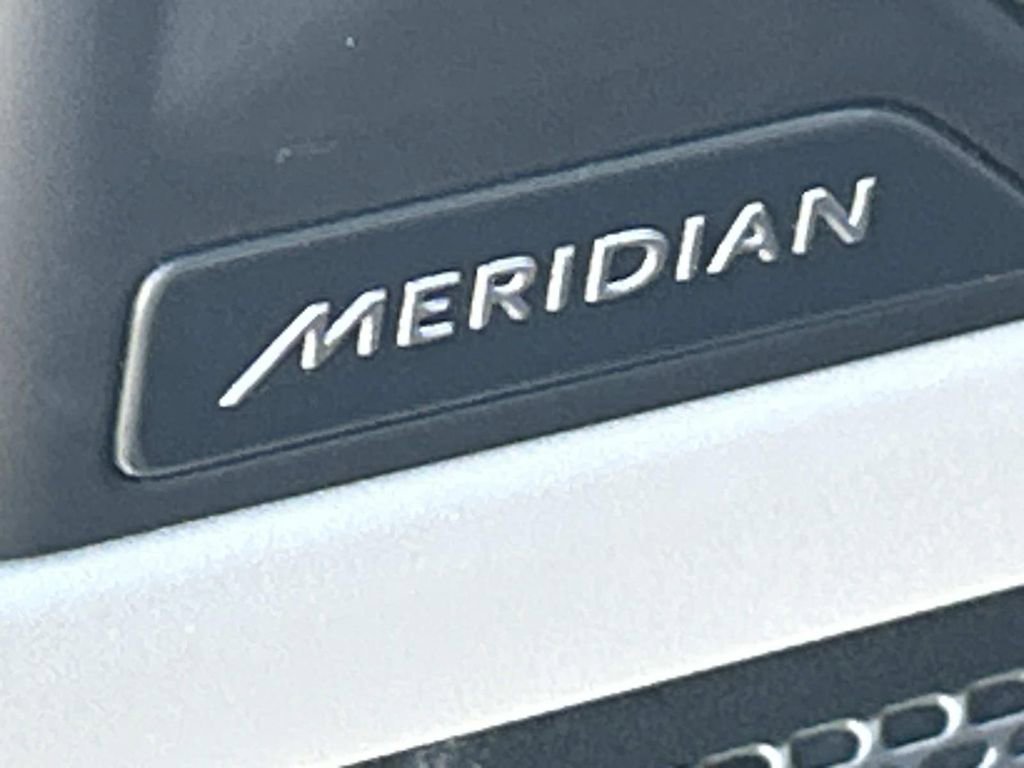 Used 2022 Land Rover Defender 90 X-Dynamic S AWD/4WD image 20