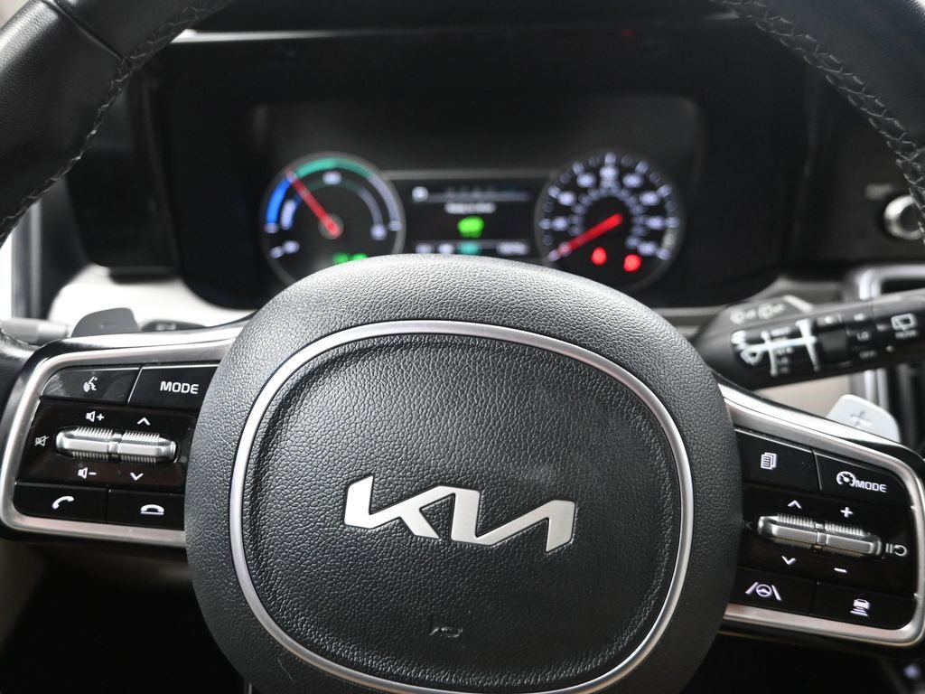 Certified 2024 Kia Sorento EX image 15