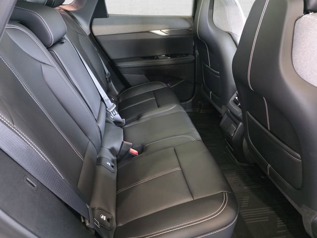 New 2026 Cadillac Optiq Sport 1 w/ LPO, Floor Liner Package AWD/4WD image 11
