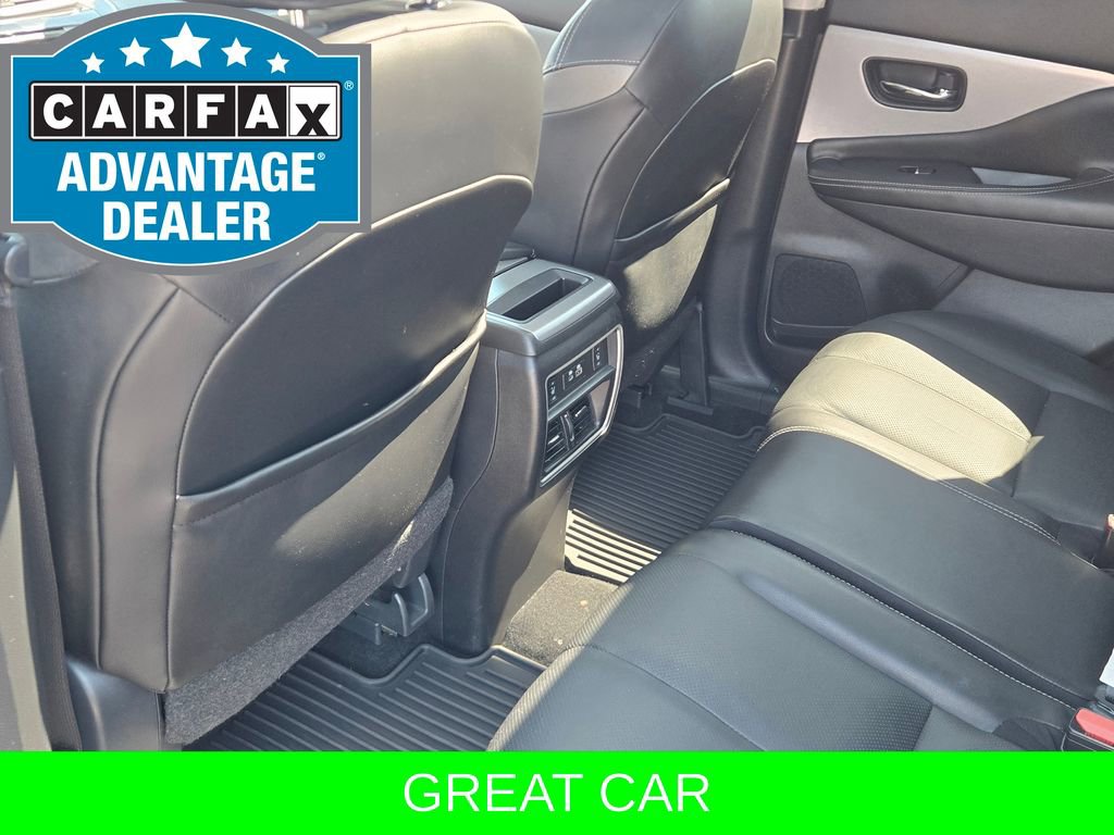 Used 2020 Nissan Murano SL w/ Moonroof Package AWD/4WD image 13