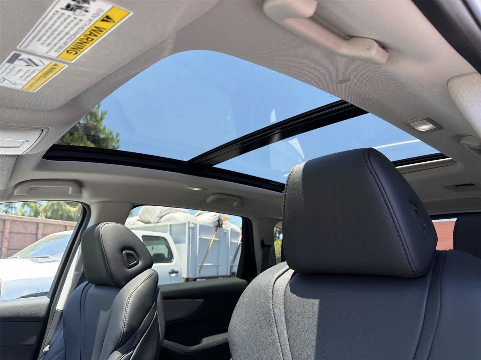Certified 2025 Acura MDX SH-AWD image 41