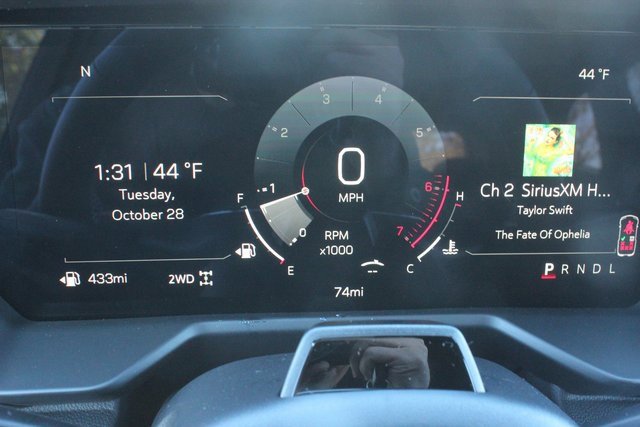 New 2026 GMC Acadia Denali Ultimate w/ LPO, Floor Liner Package image 32