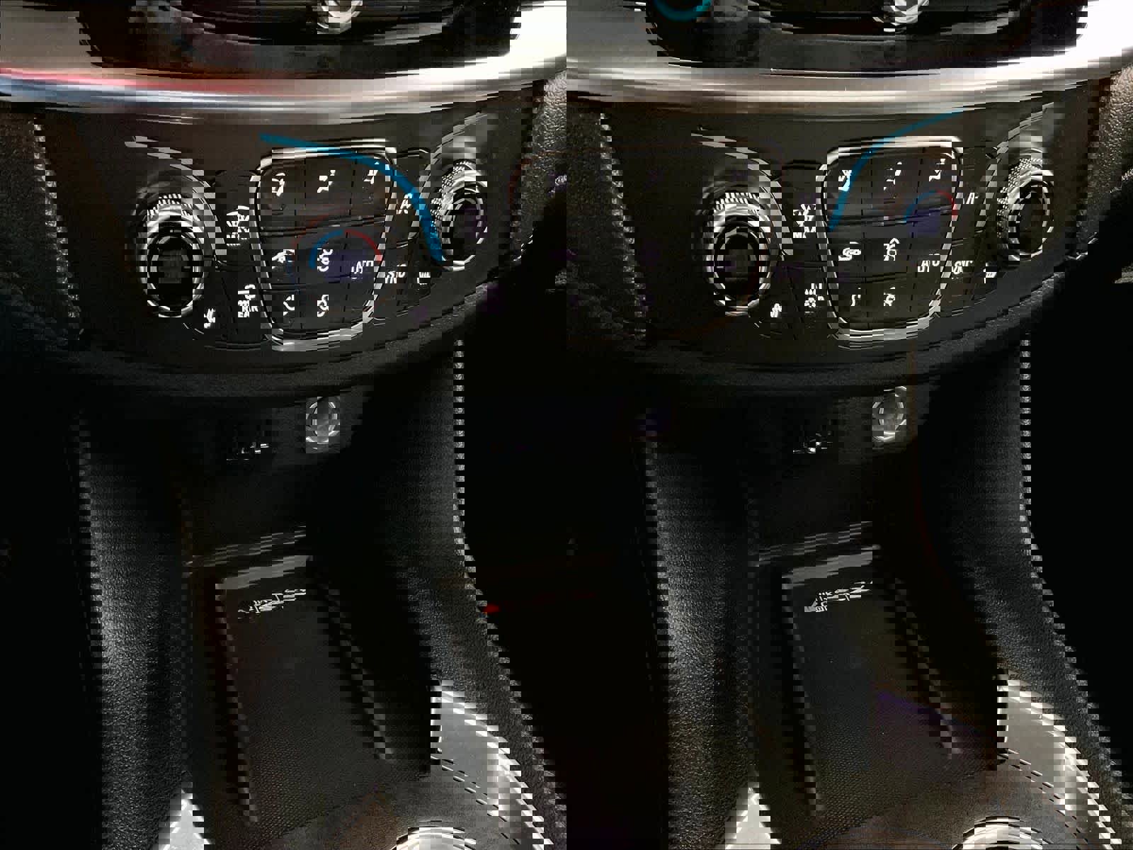 Used 2023 Chevrolet Traverse LT w/ LPO, Floor Liner Package AWD/4WD image 25