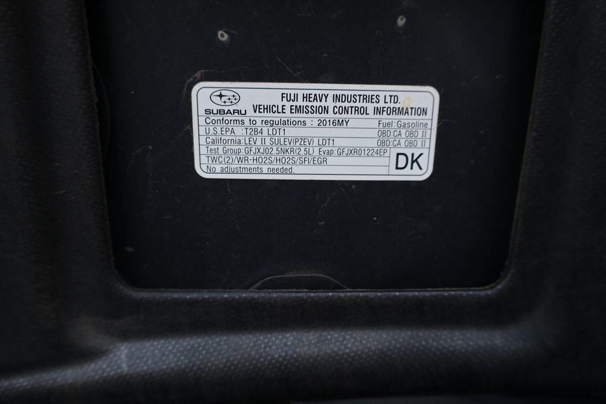 Used 2016 Subaru Forester 2.5i Limited w/ Popular Package #2 AWD/4WD image 35