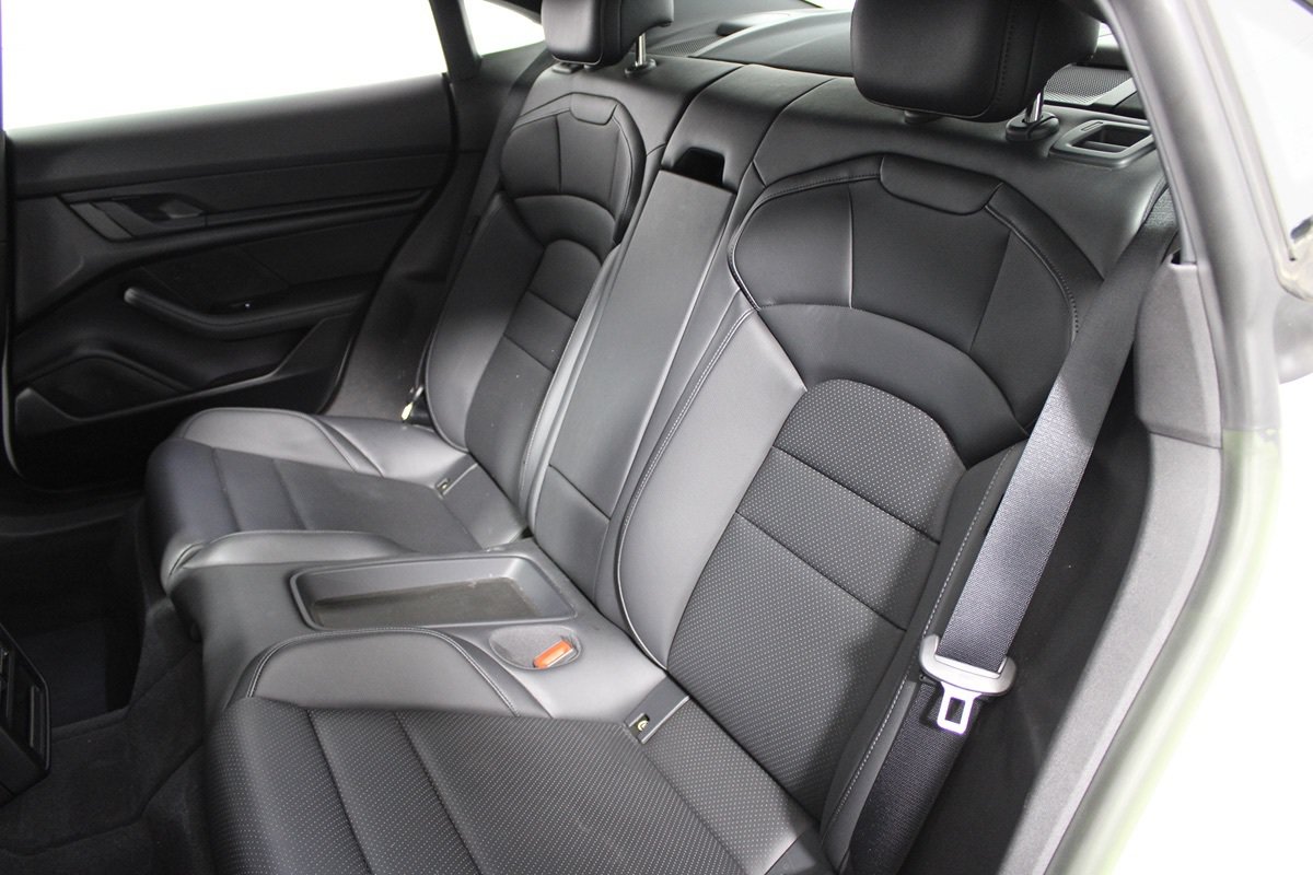 Used 2023 Porsche Taycan RWD image 17