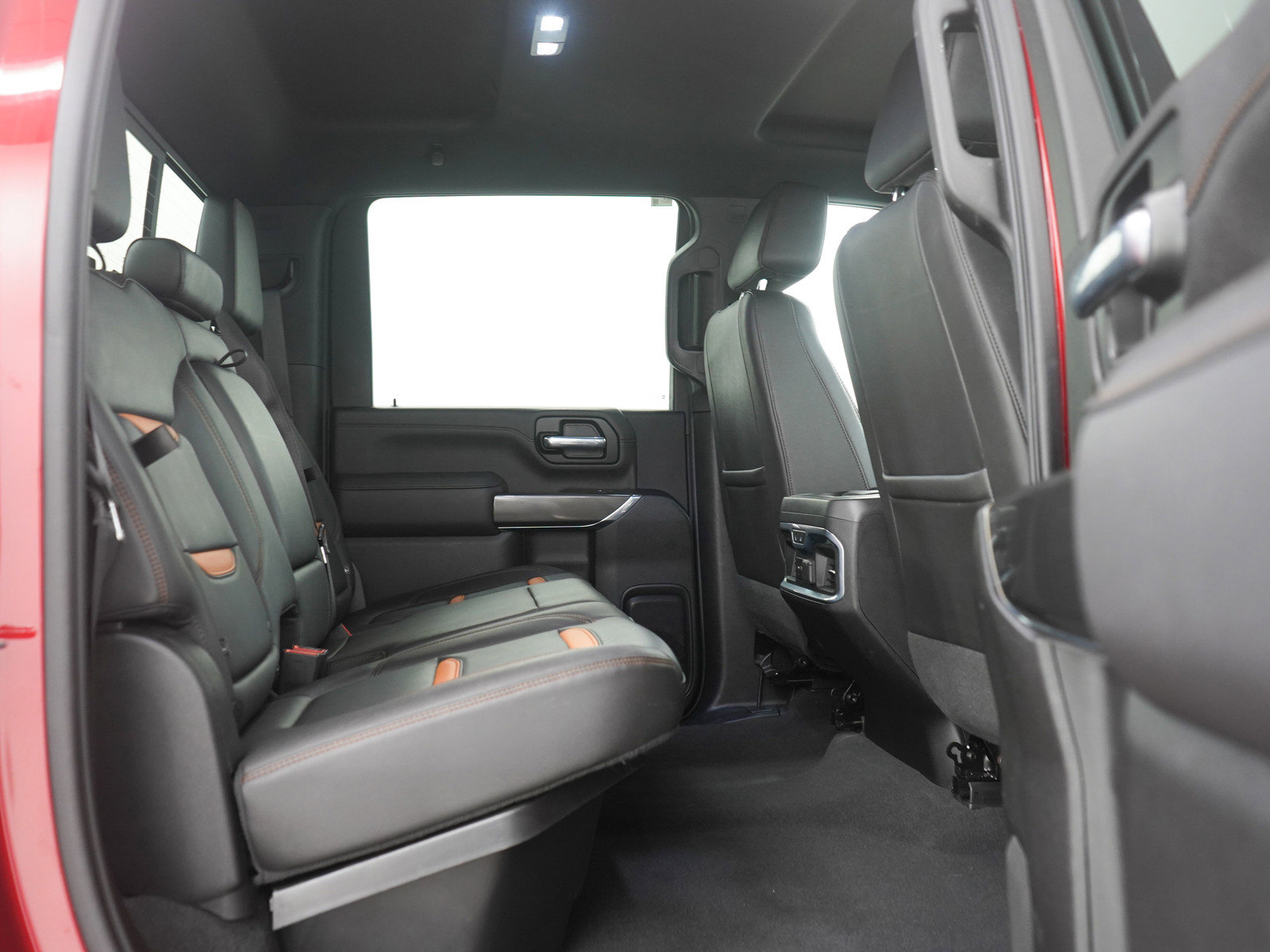 Used 2021 GMC Sierra 2500 AT4 w/ AT4 Preferred Package AWD/4WD image 12