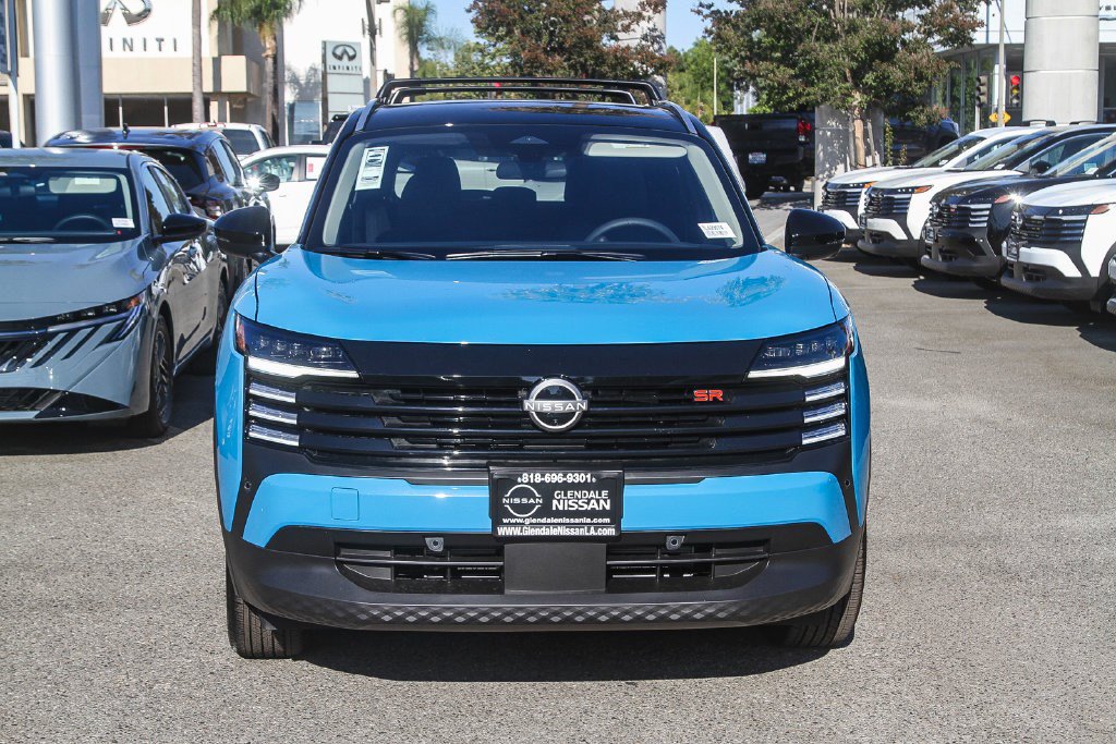 New 2026 Nissan Kicks SR FWD image 2