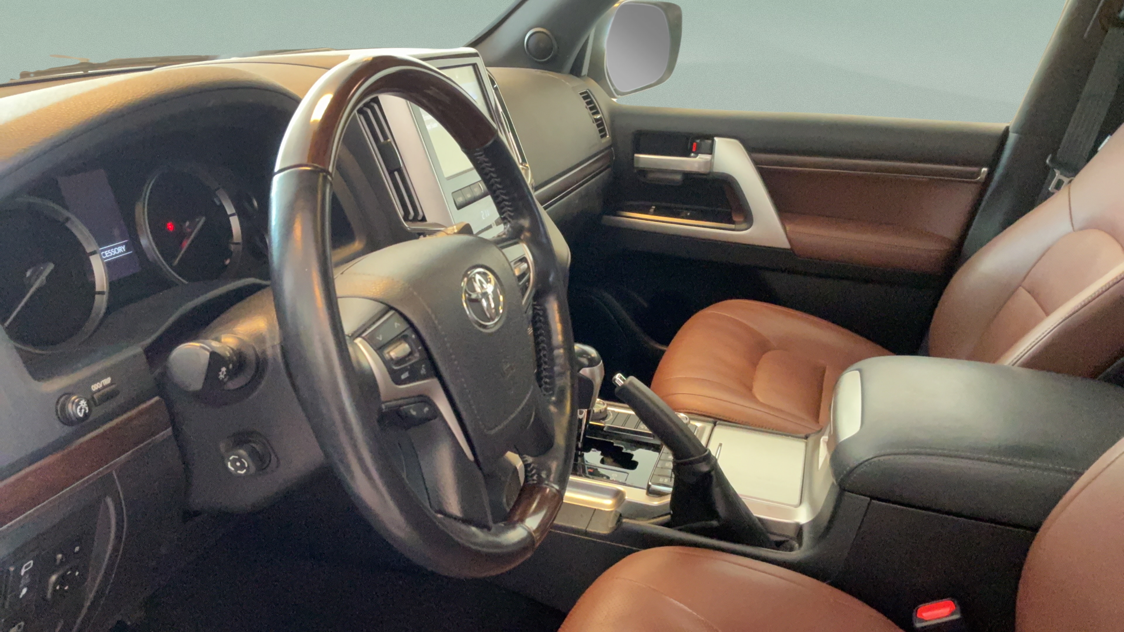 Used 2019 Toyota Land Cruiser AWD/4WD image 22