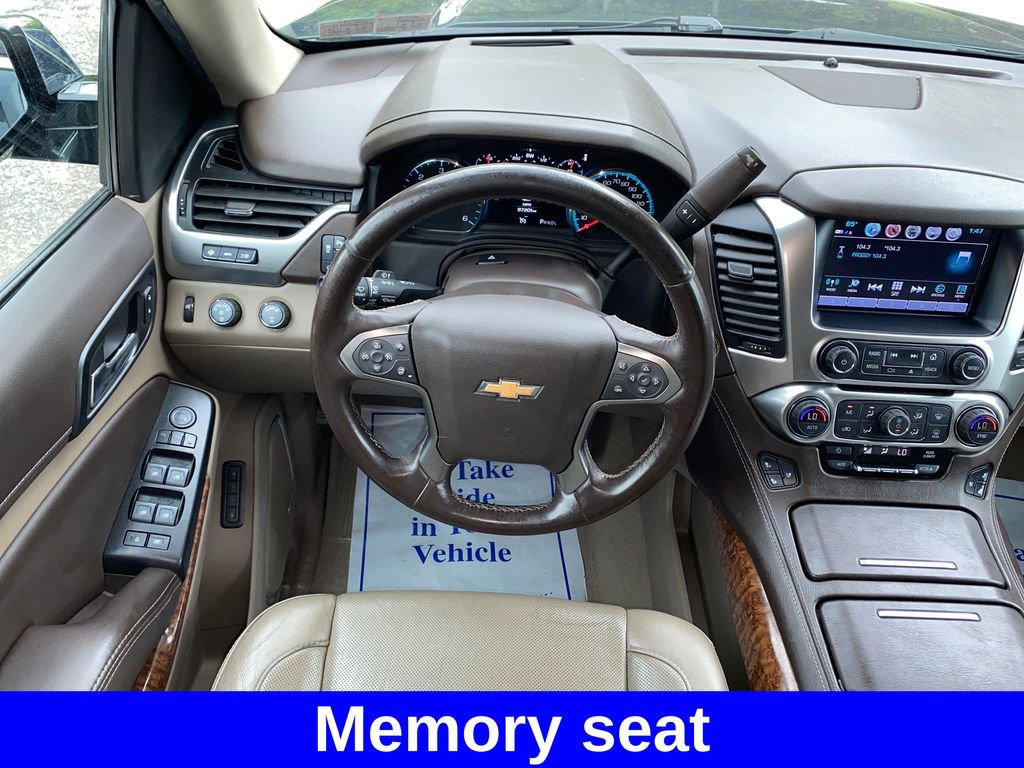 Used 2020 Chevrolet Suburban Premier AWD/4WD image 27