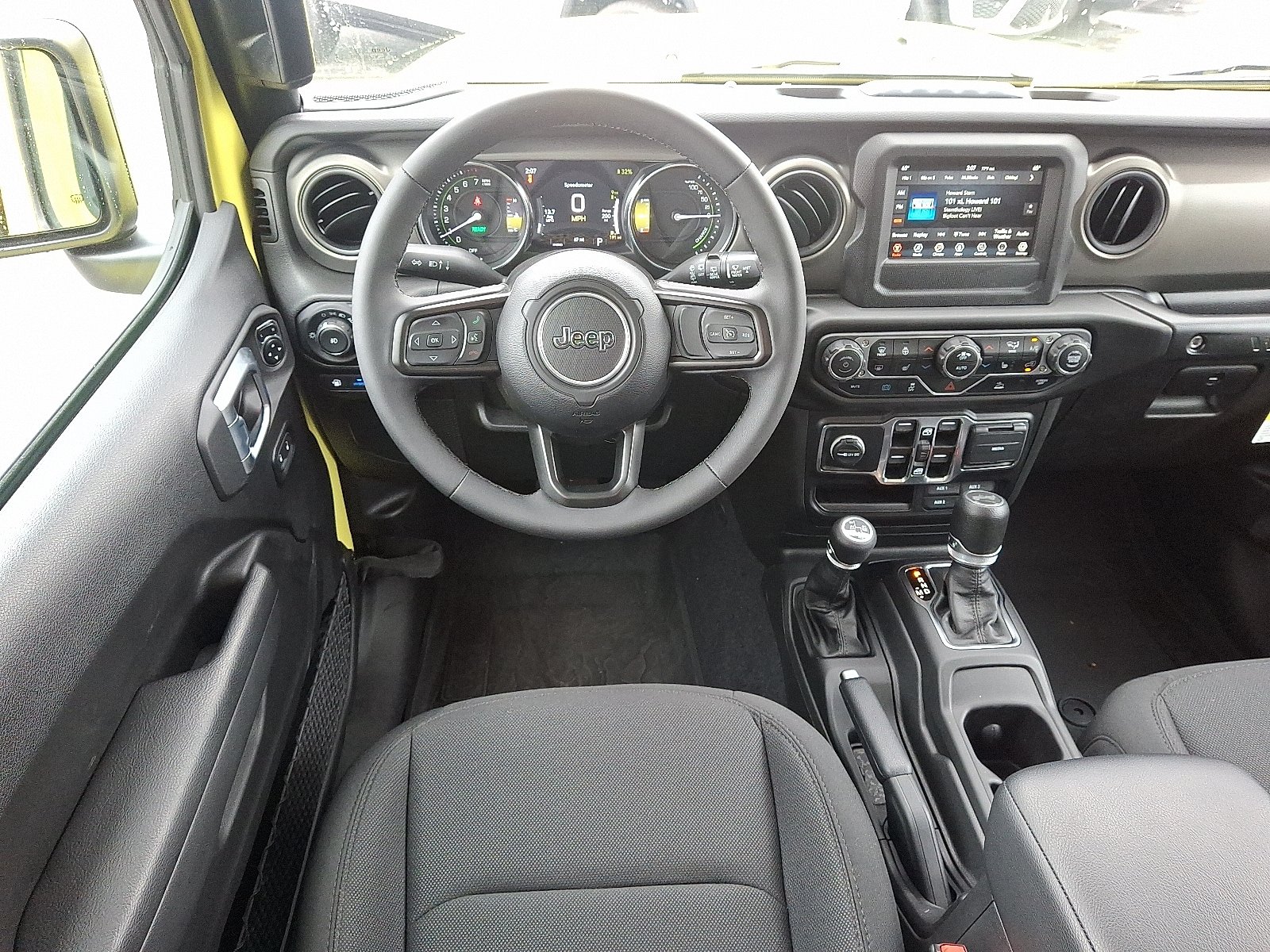 Used 2023 Jeep Wrangler Unlimited w/ Cold Weather Group AWD/4WD image 11