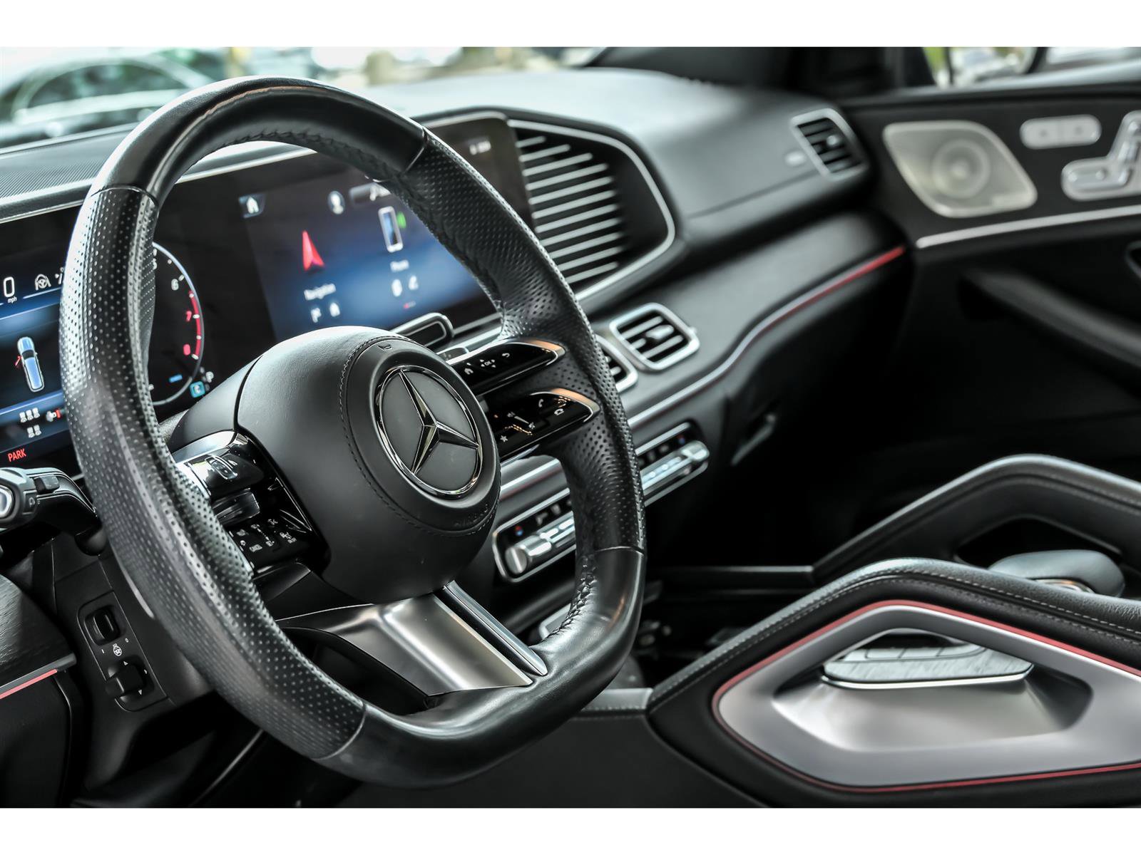Certified 2024 Mercedes-Benz GLS 450 4MATIC image 15