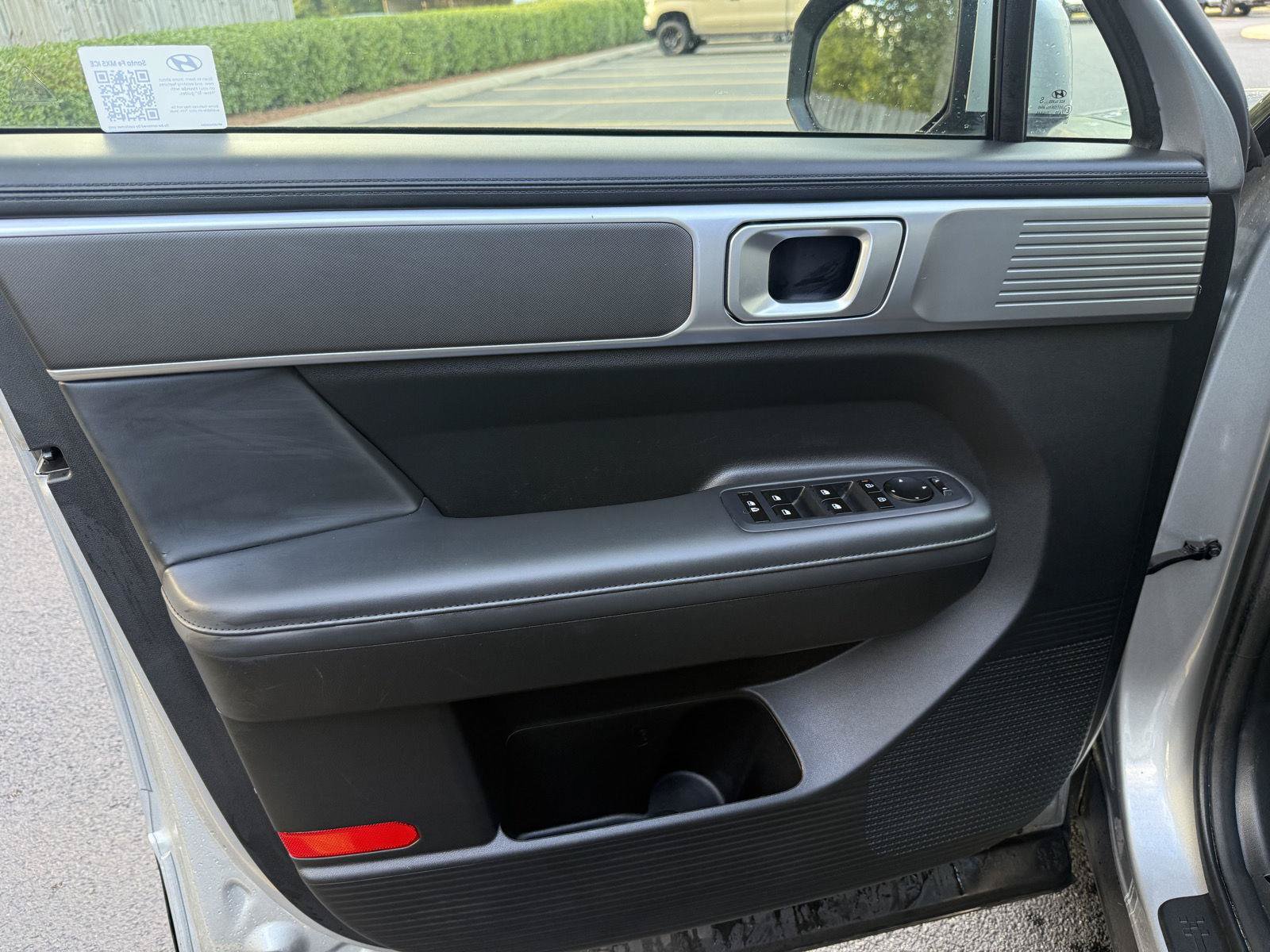 Used 2026 Hyundai Santa Fe SEL FWD image 12