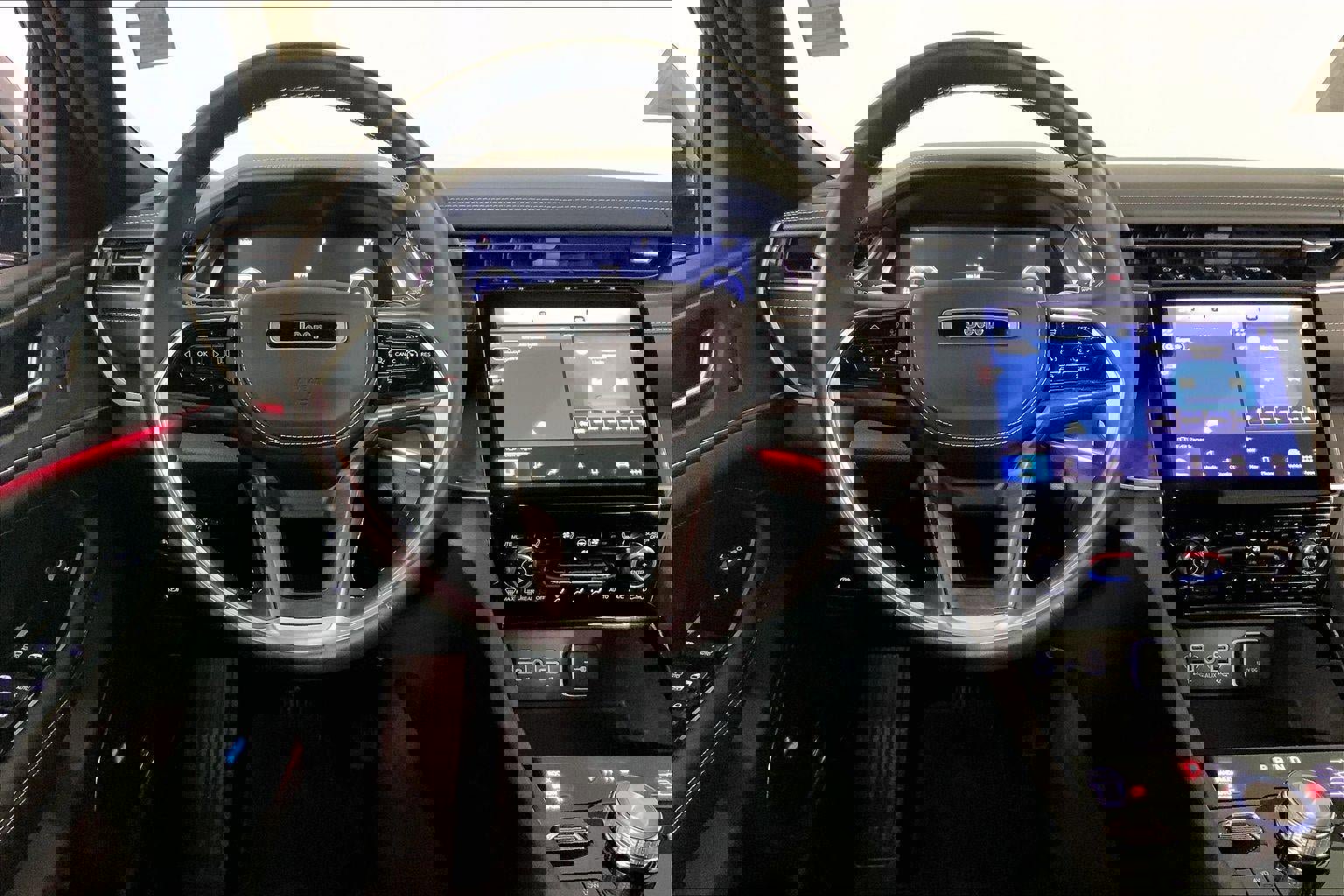 Used 2022 Jeep Grand Cherokee Overland w/ Luxury Tech Group IV image 5