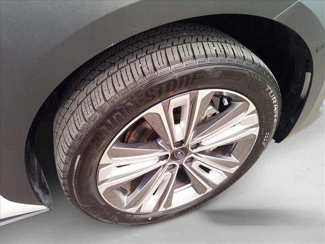 Used 2025 Subaru Solterra Limited w/ Limited Package image 10