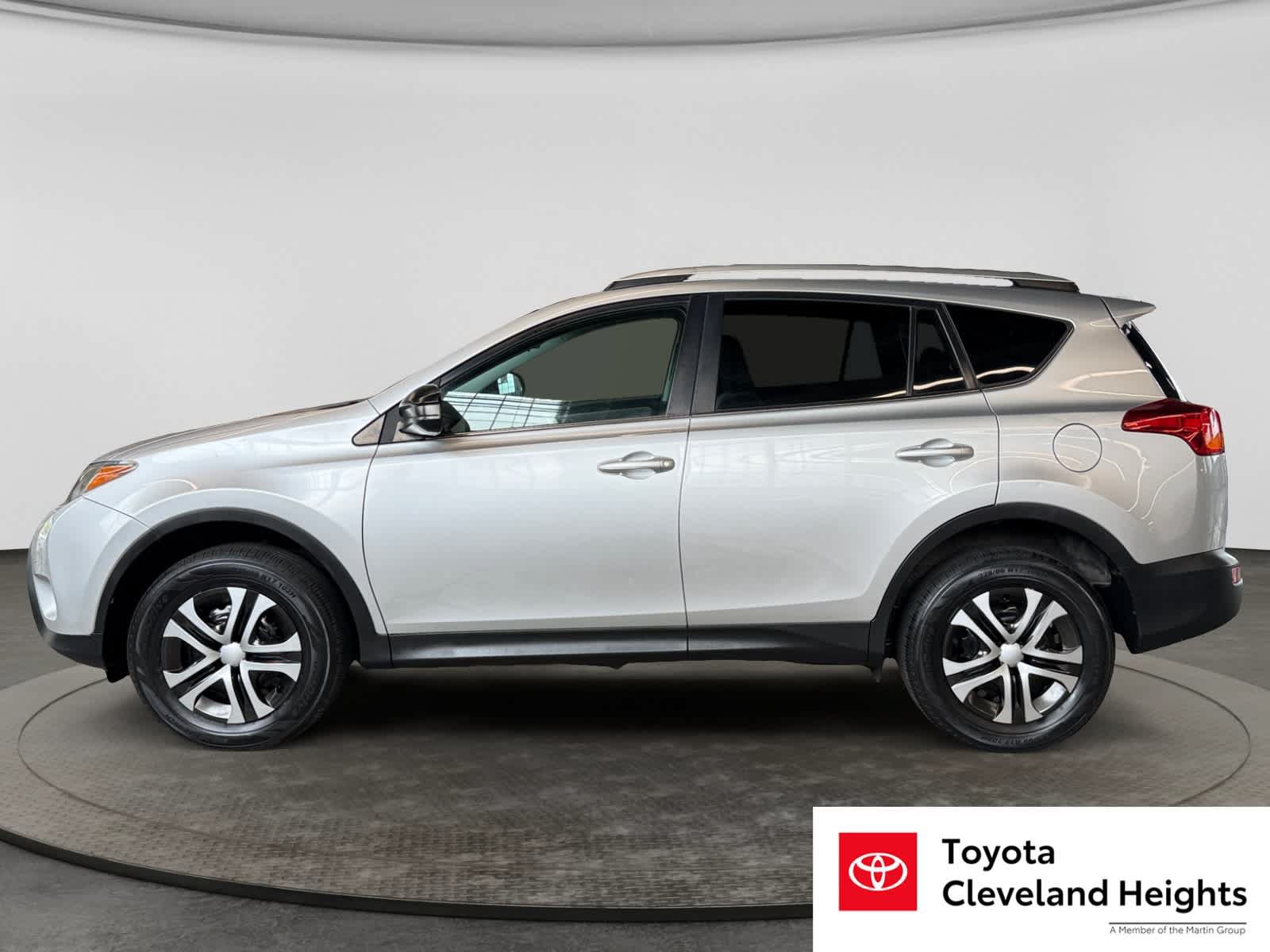 Used 2014 Toyota RAV4 LE FWD image 8