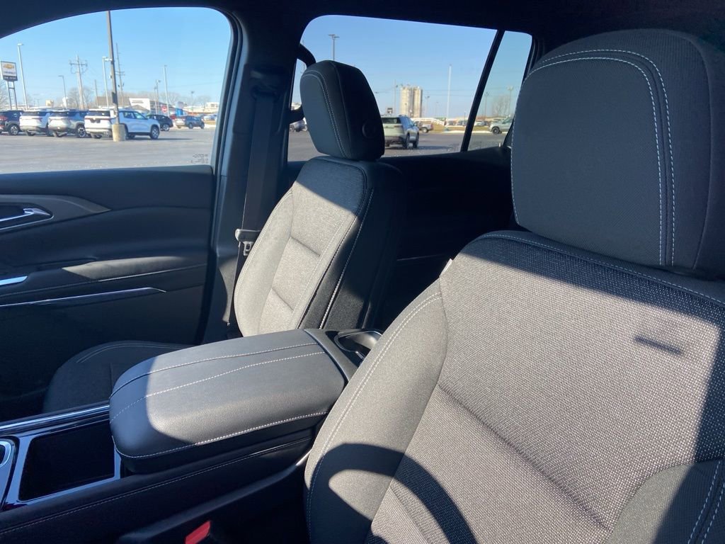 New 2026 Chevrolet Traverse LT w/ Enhanced Driving Package FWD image 13