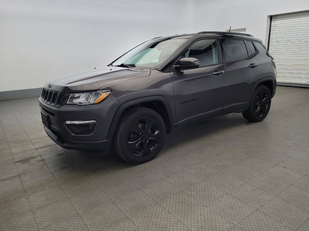 Used 2018 Jeep Compass Latitude AWD/4WD image 2