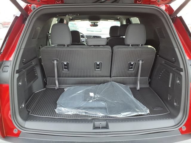 New 2027 Chevrolet Traverse LT w/ Driver Confidence Package FWD image 11