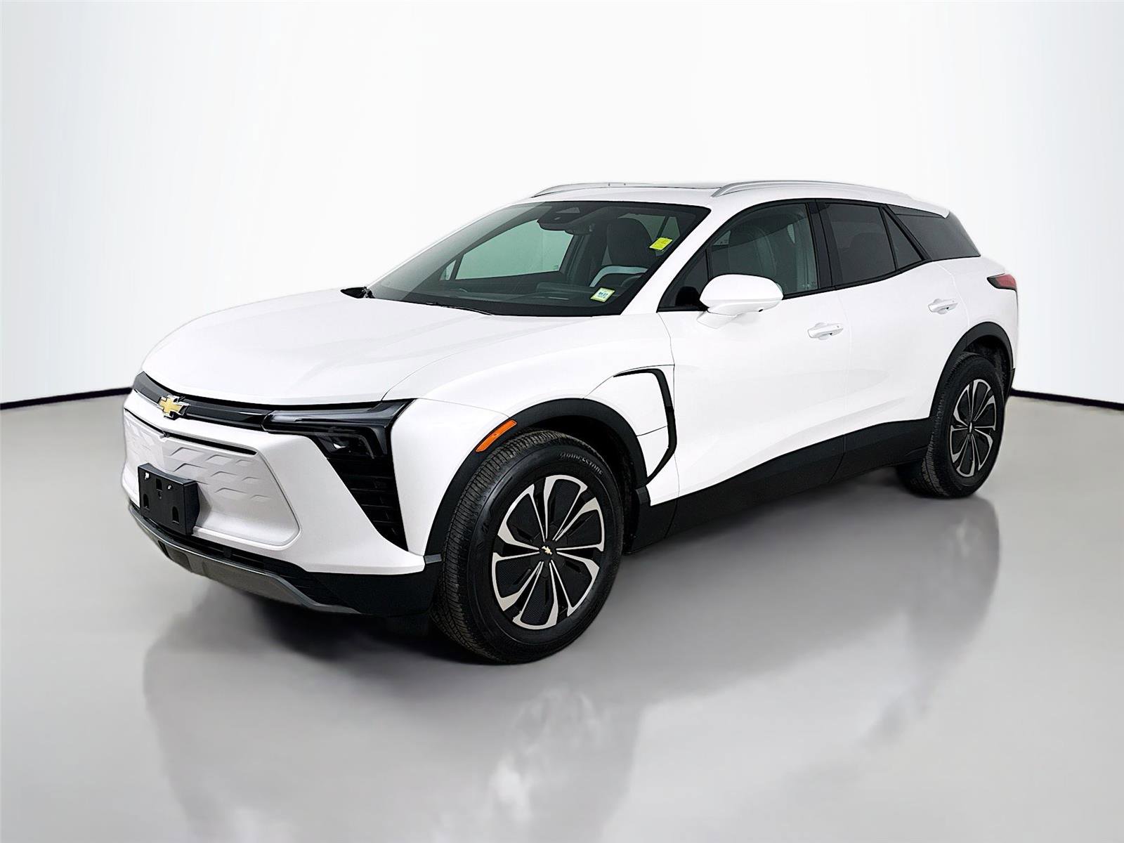 Used 2024 Chevrolet Blazer EV LT image 5
